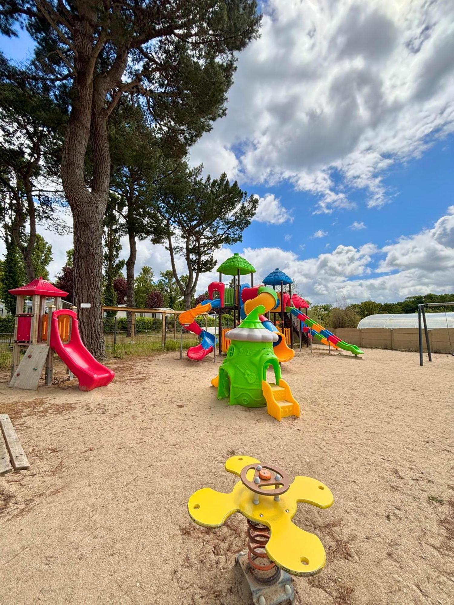 מלון ביניק Camping Le Panoramic מראה חיצוני תמונה